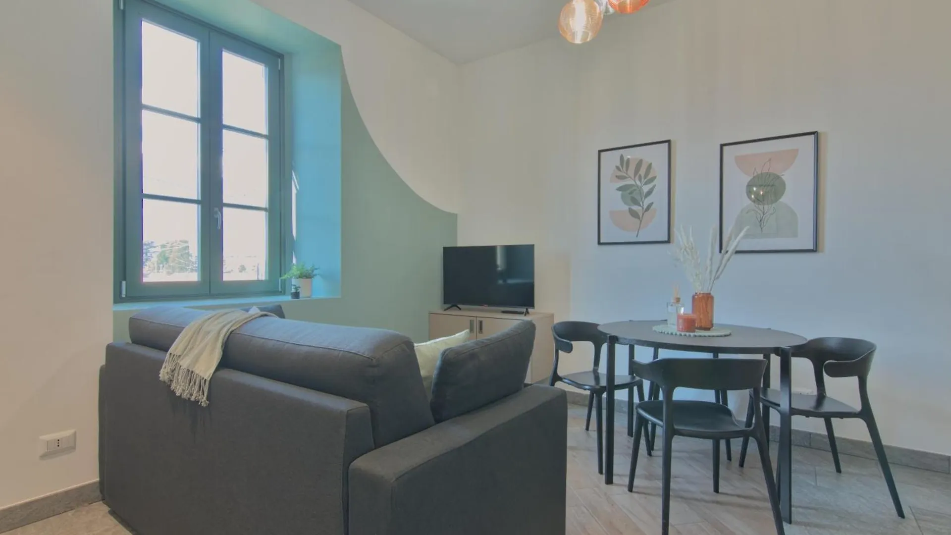 Ca Del Lasco - Modern Apartments In Classic Villa Bellano