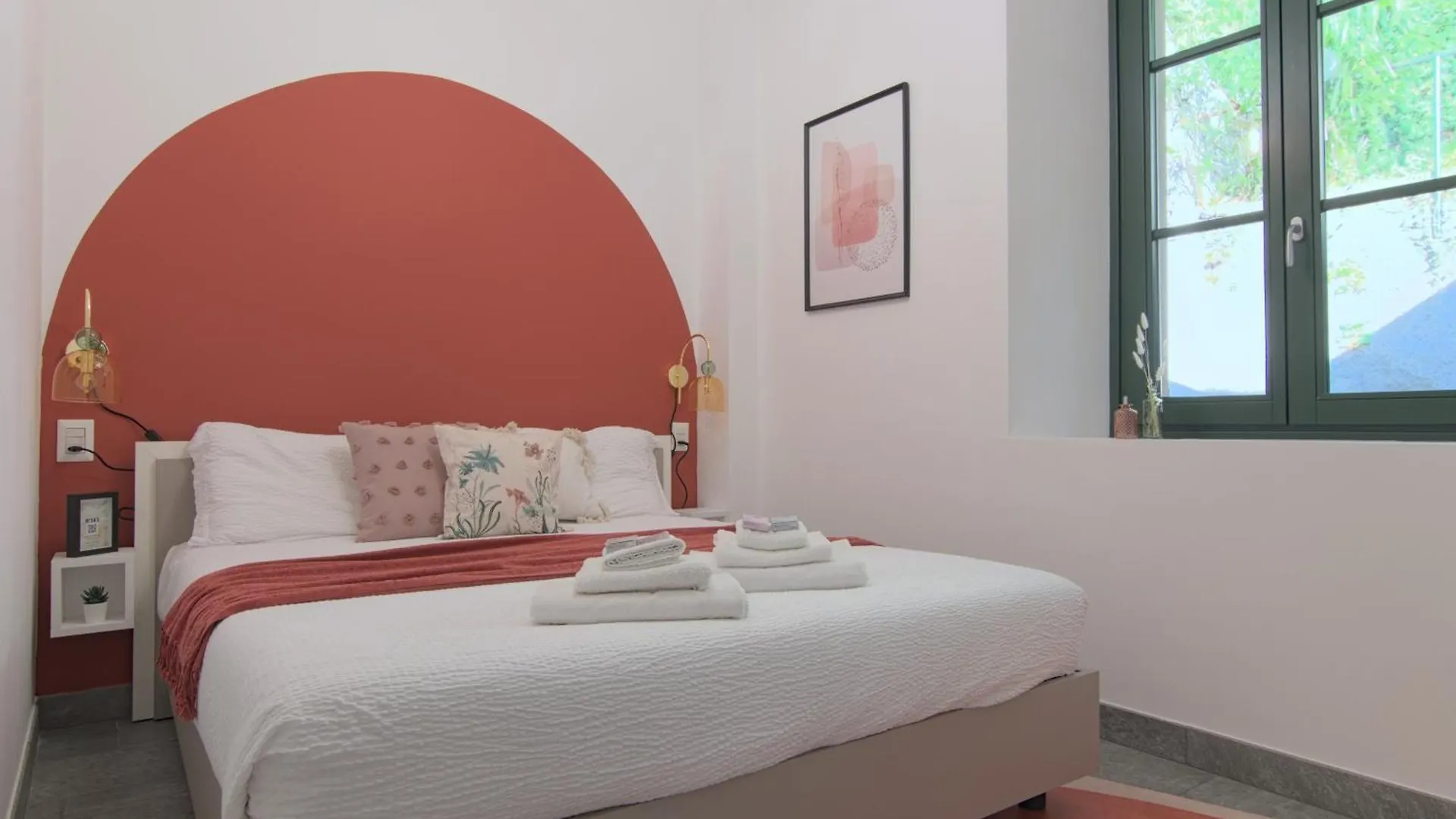 Ca Del Lasco - Modern Apartments In Classic Villa Bellano