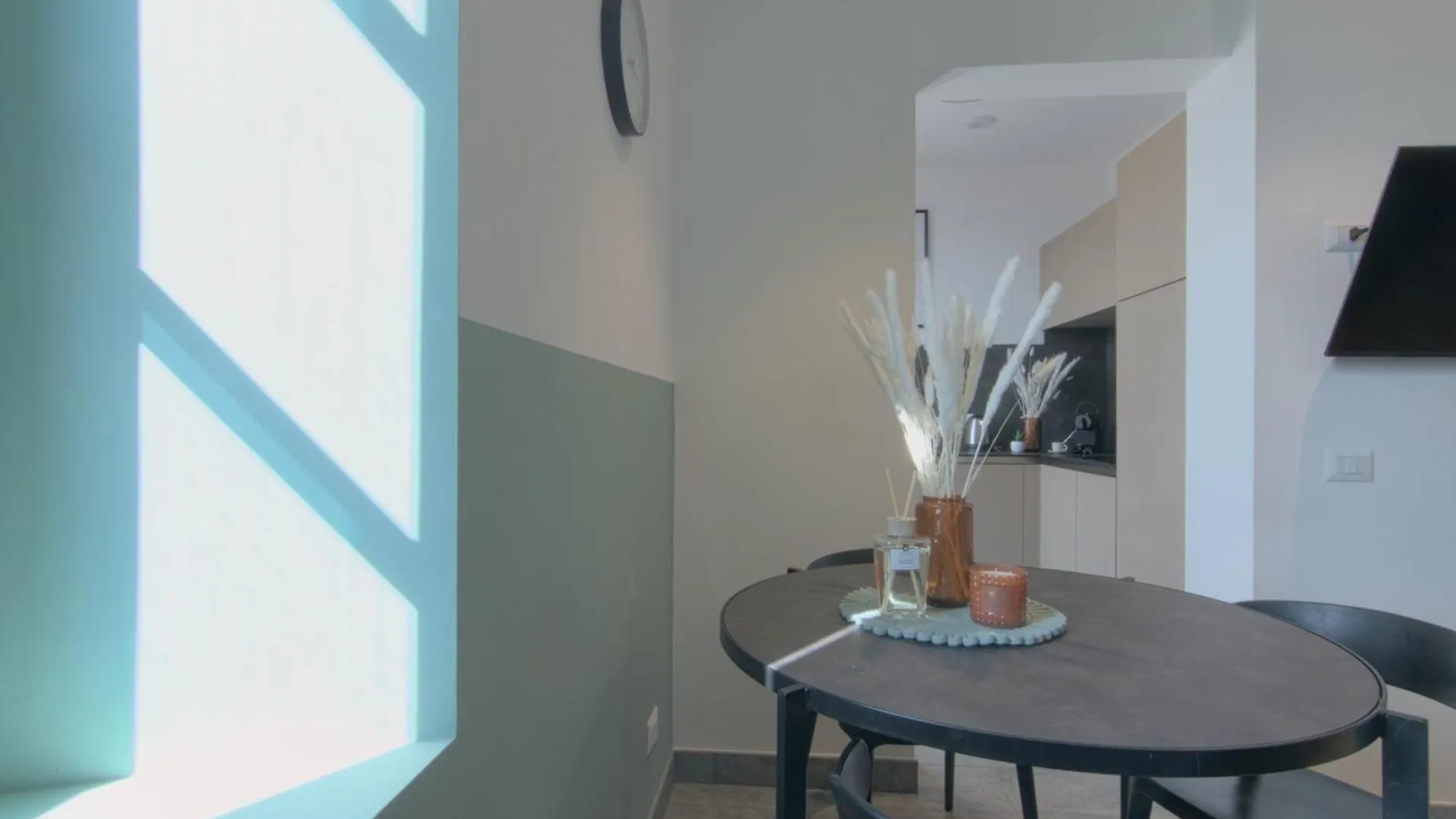 Ca Del Lasco - Modern Apartments In Classic Villa Bellano 0*,  Italie