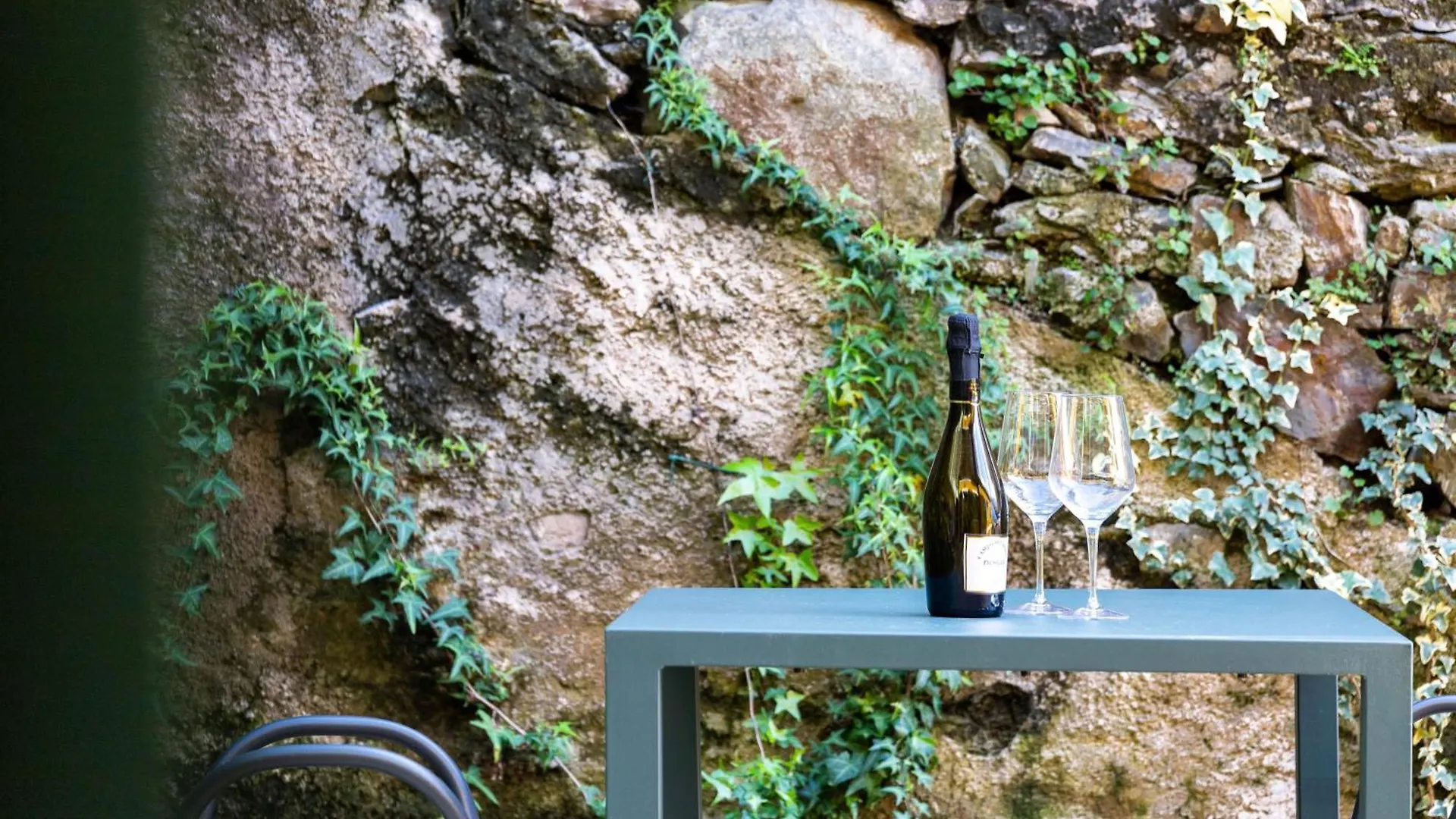 Ca Del Lasco - Modern Apartments In Classic Villa Bellano