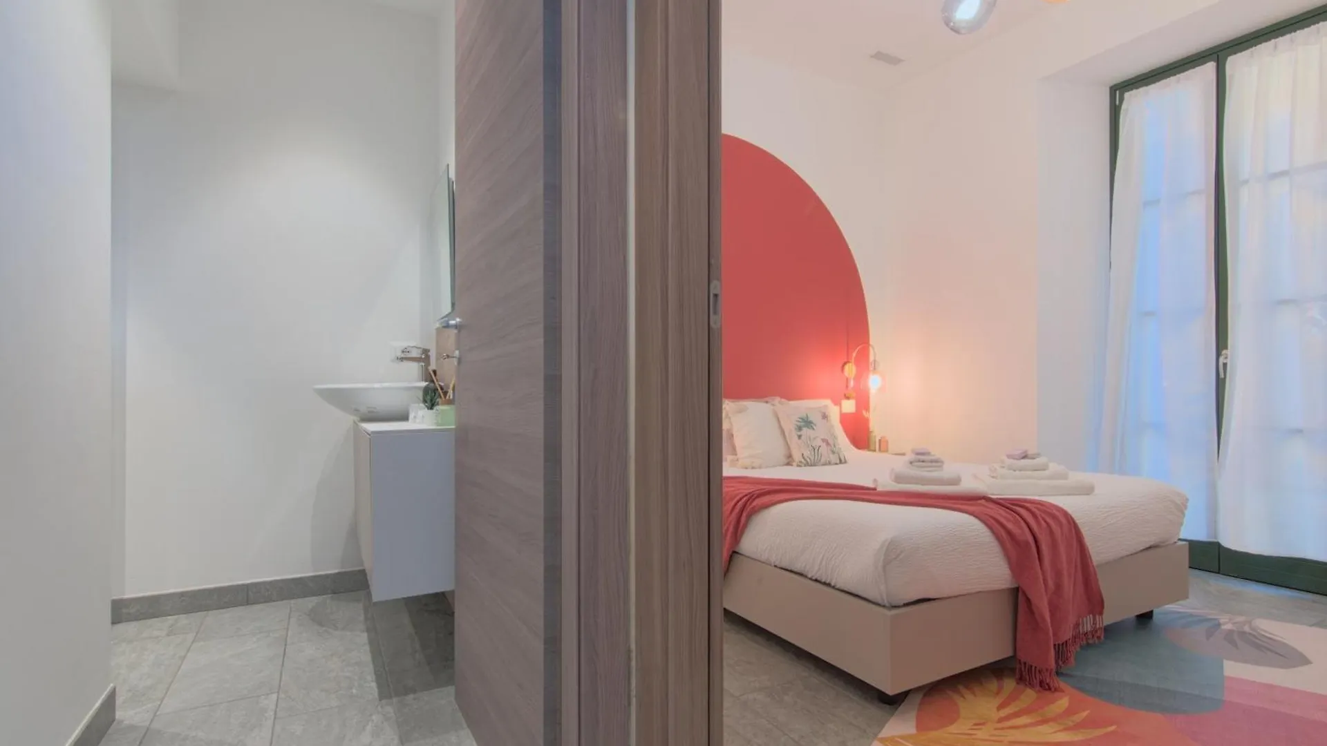 Ca Del Lasco - Modern Apartments In Classic Villa Bellano